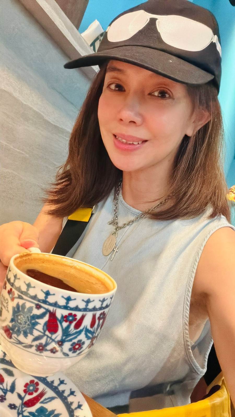 55歲林美貞曬31年前勞軍照,身旁熟悉身影曝光網友一看鼻酸