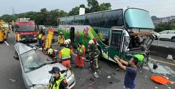 員旅4死22傷調查曝光,駕駛工時與休息時間成事故關鍵