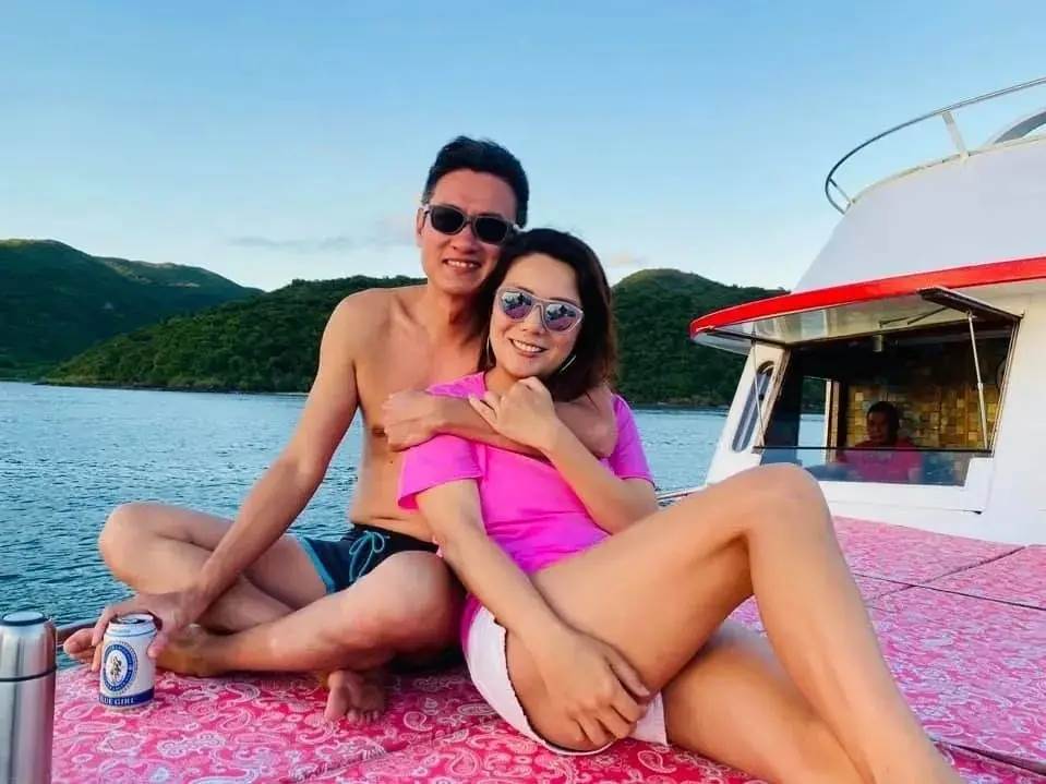 乳腺癌兩度來襲,吳忻熹面對離婚與治療,仍為兩個女兒努力生活