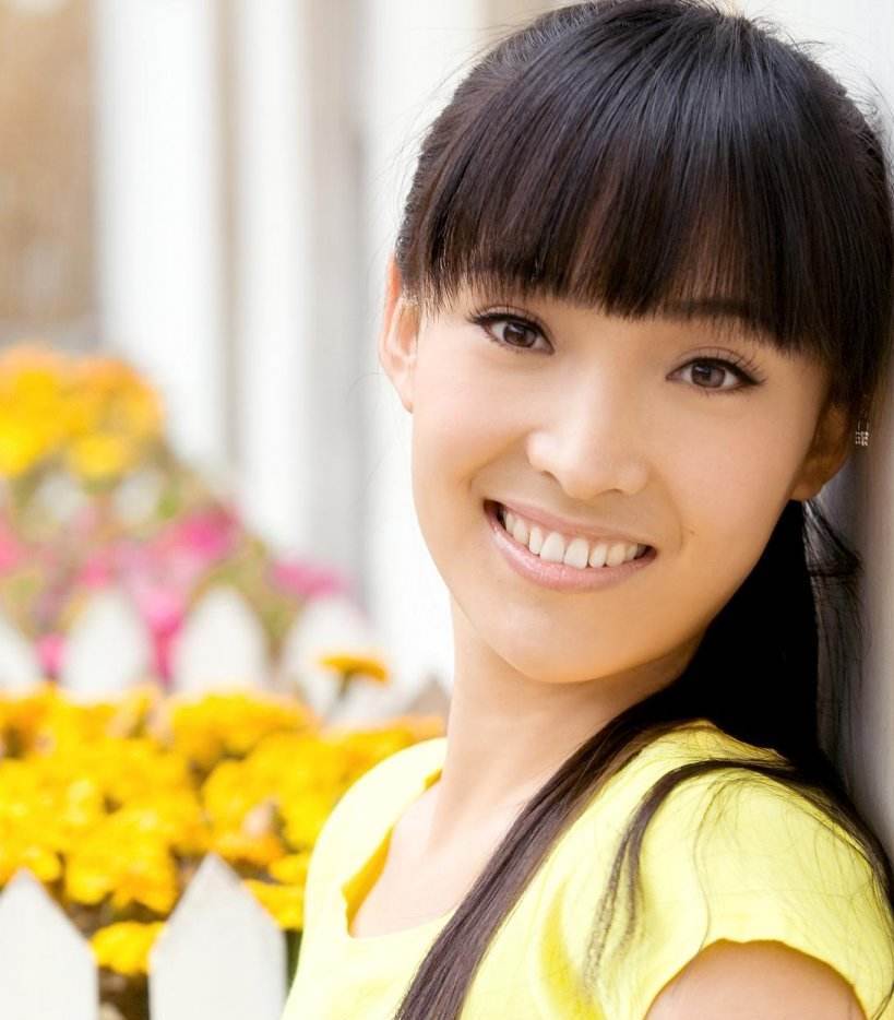 她曾被譽為楊紫瓊接班人，嫁大18歲富豪後，29歲那通電話改寫兩人結局