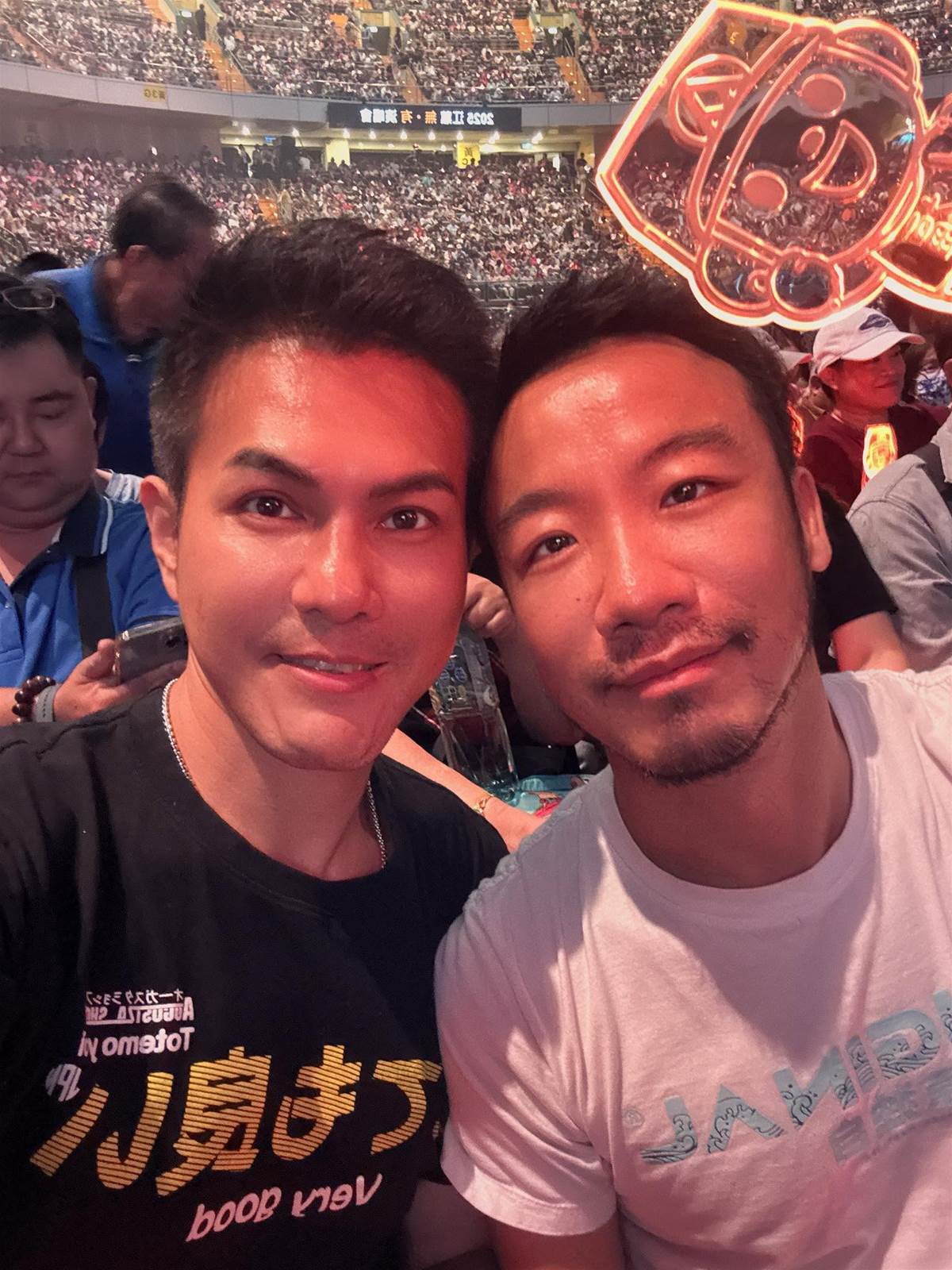 同婚經紀人男友!《戲說》男星「大方出櫃被轟噁心」,他直球對決不忍了