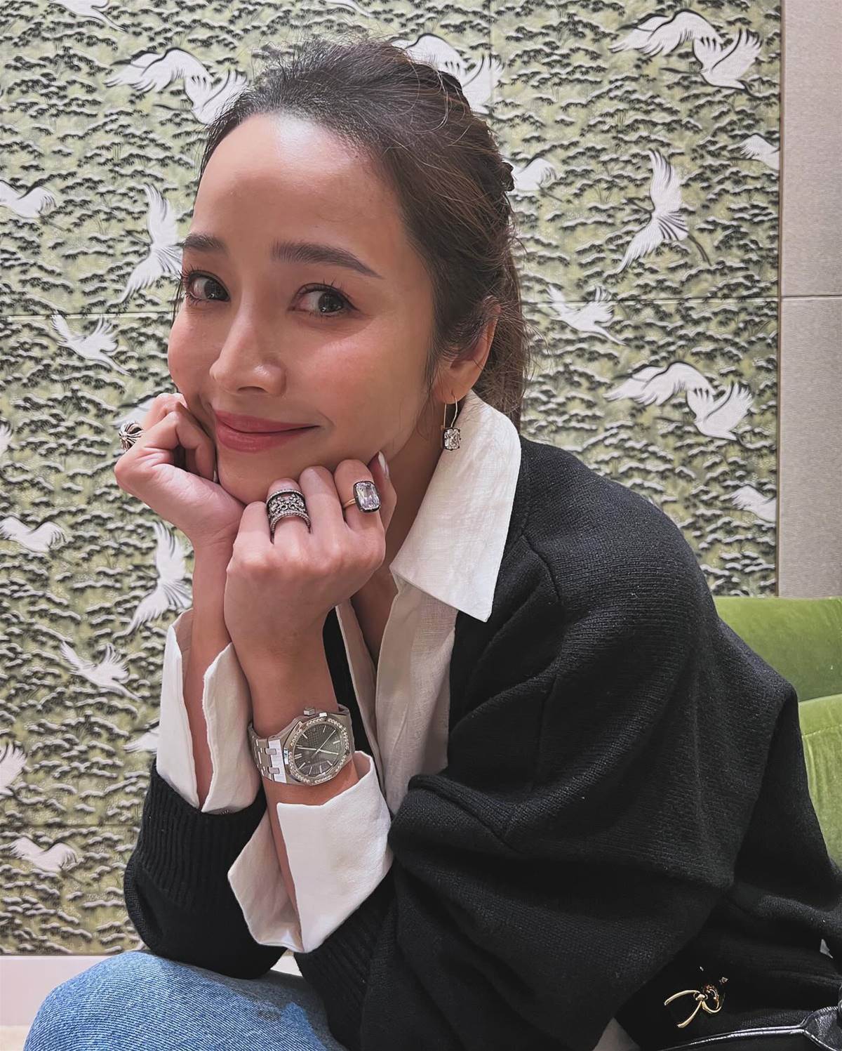 媽媽多次當小三!侯佩岑突鬆口「關係不健康」,嘆「一直把媽媽放第一位」:該切斷枷鎖