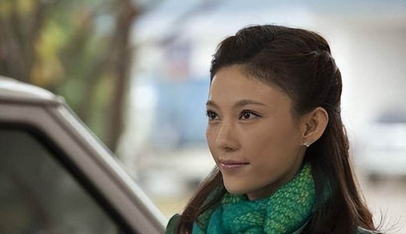 34歲女星拍戲途中出車禍，外界以為她退圈，12年後才知人生早已改寫