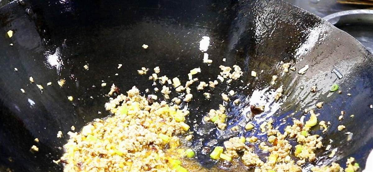 中老年別太節儉,4樣家常食材列入護心菜單,第1道做法竟不是炒