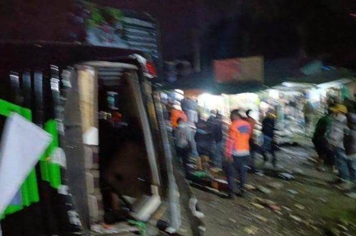 震驚！畢業旅行「釀11死53傷」！ 家長接噩耗崩潰